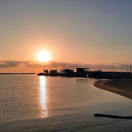 Casa Di Pipo - Appartamento Davanti Al Mare Pescara Dış mekan fotoğraf